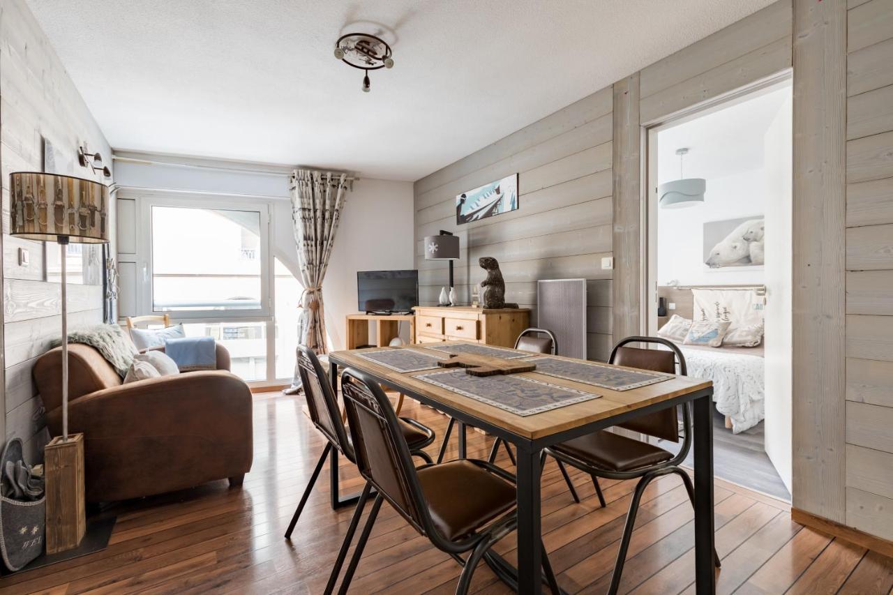 Appartement Centre Ville Wifi Parking Draps Fournis Cauterets Extérieur photo