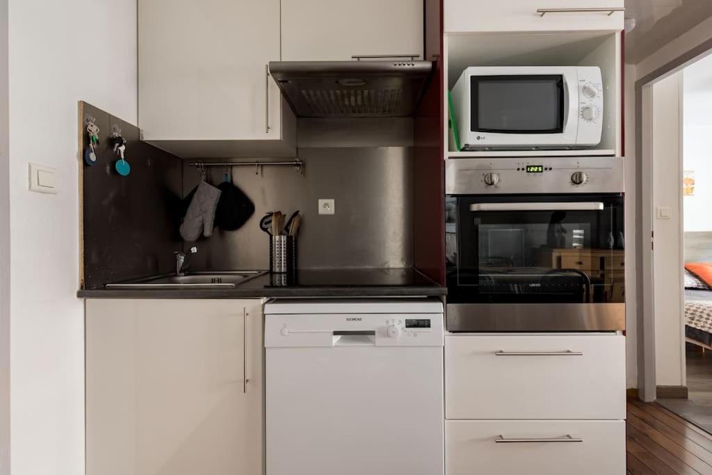 Appartement Centre Ville Wifi Parking Draps Fournis Cauterets Extérieur photo