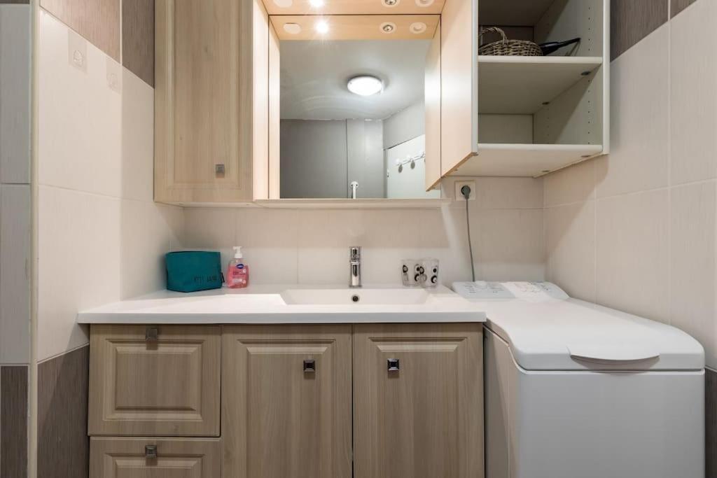 Appartement Centre Ville Wifi Parking Draps Fournis Cauterets Extérieur photo